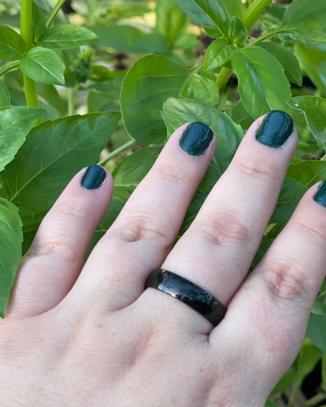 ROUNDED BAND RING