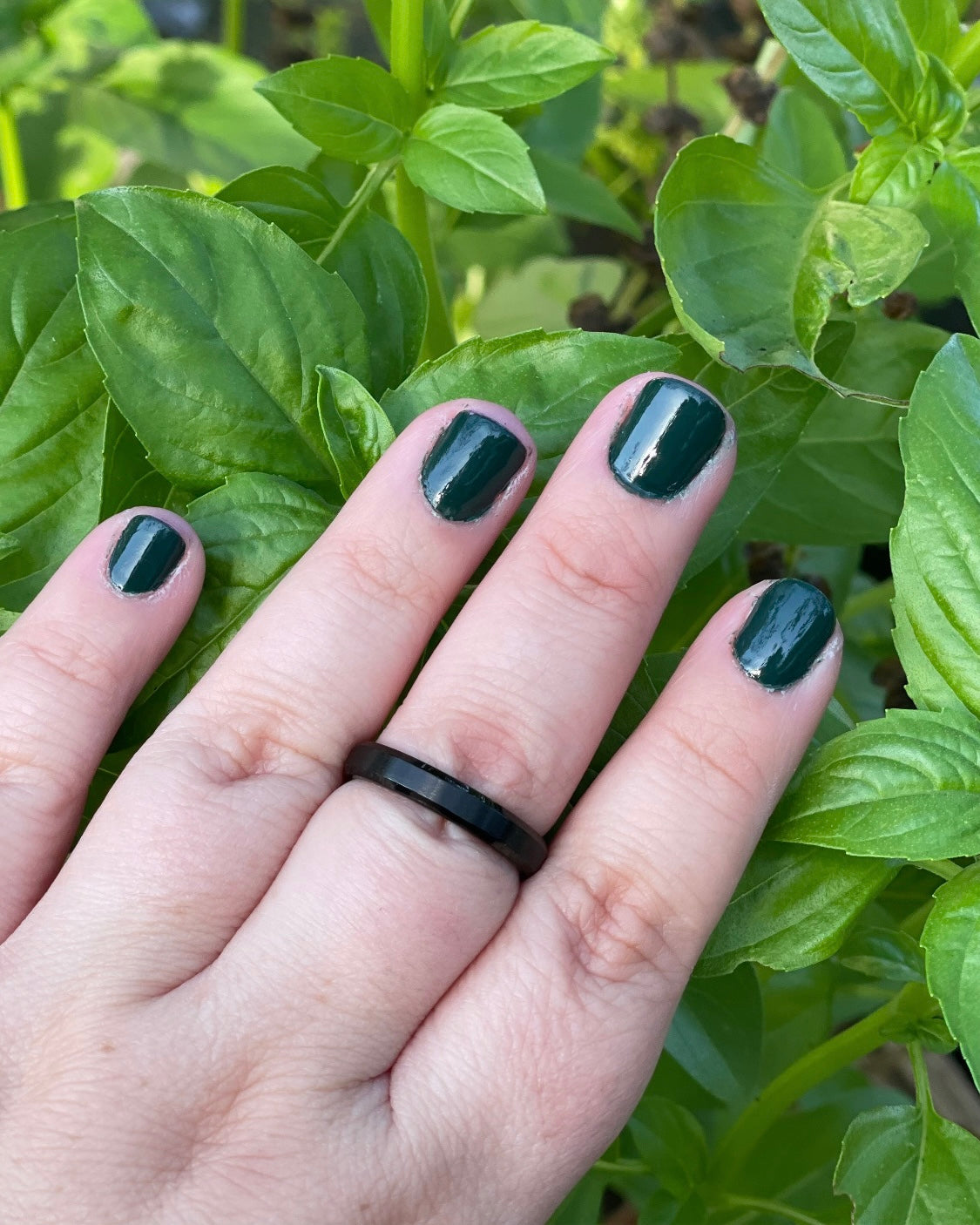 THIN PLAIN BAND RING