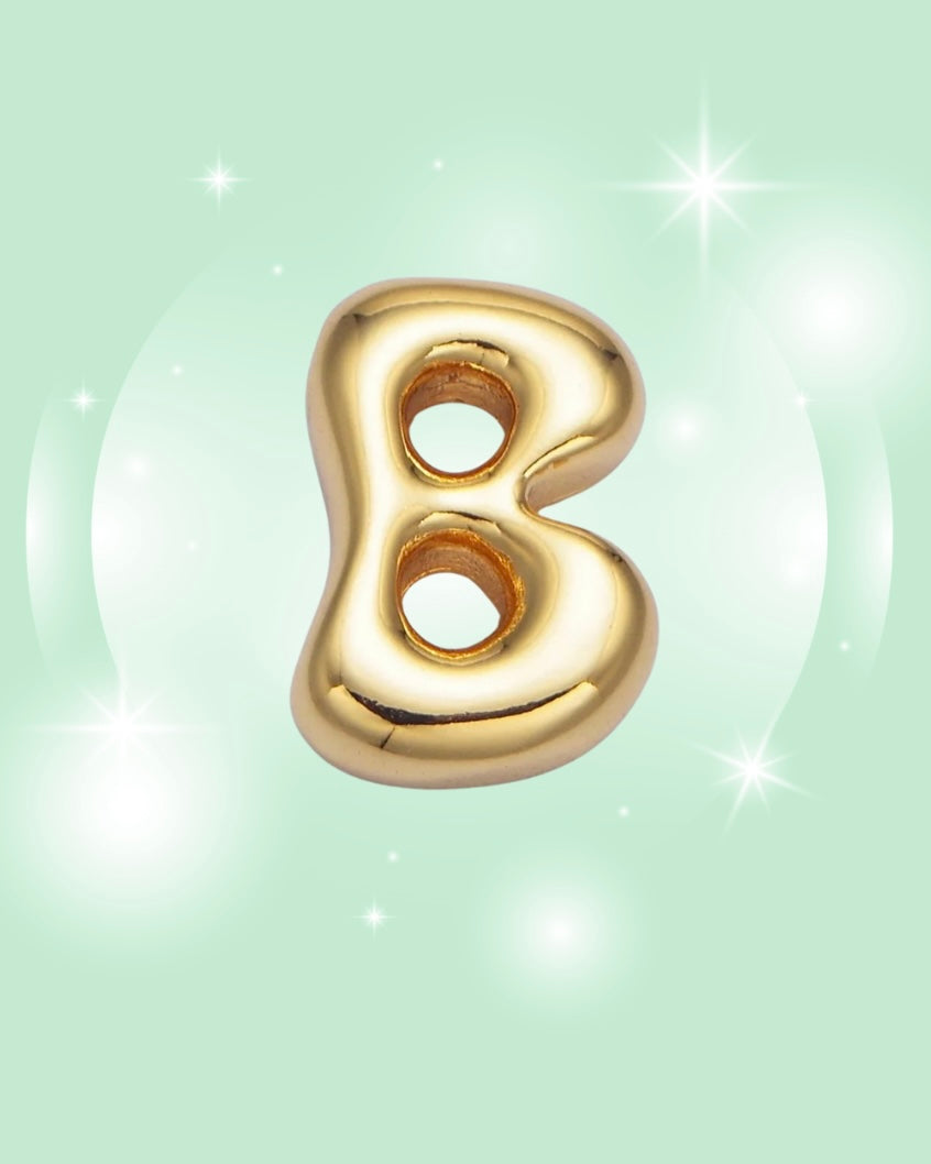 GOLD GROOVY INITIAL NECKLACE