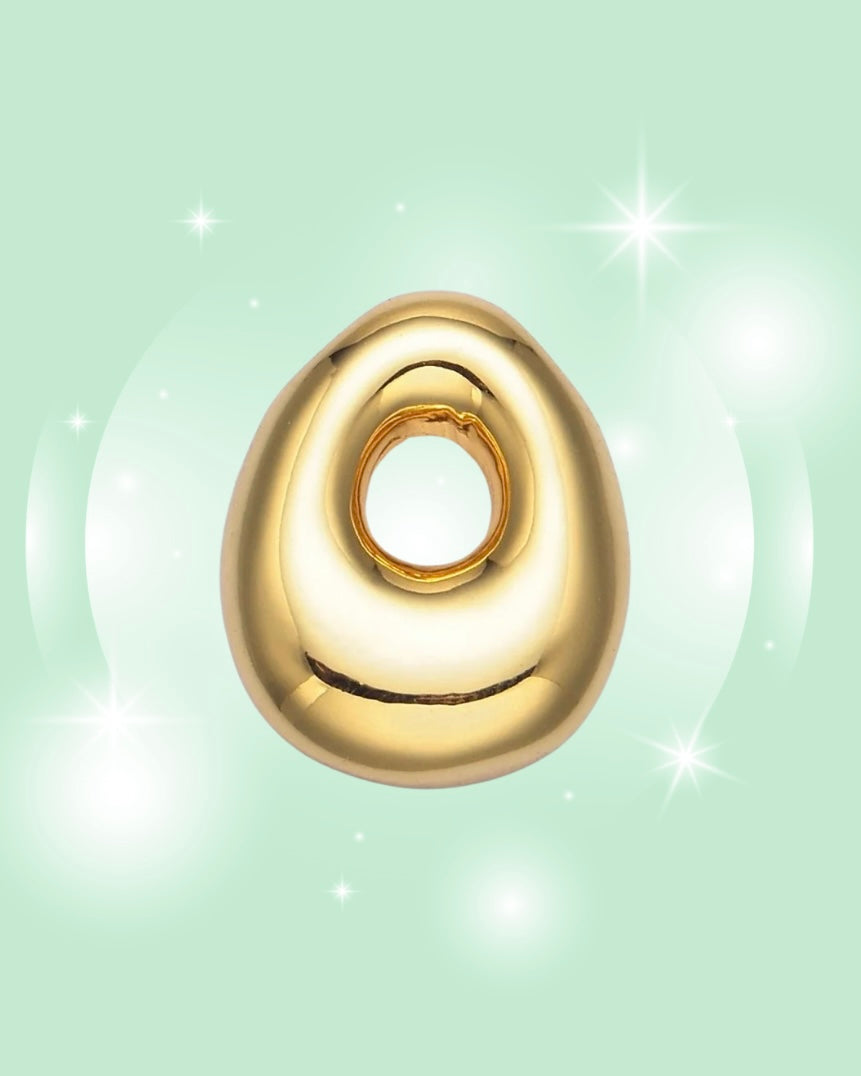GOLD GROOVY INITIAL NECKLACE