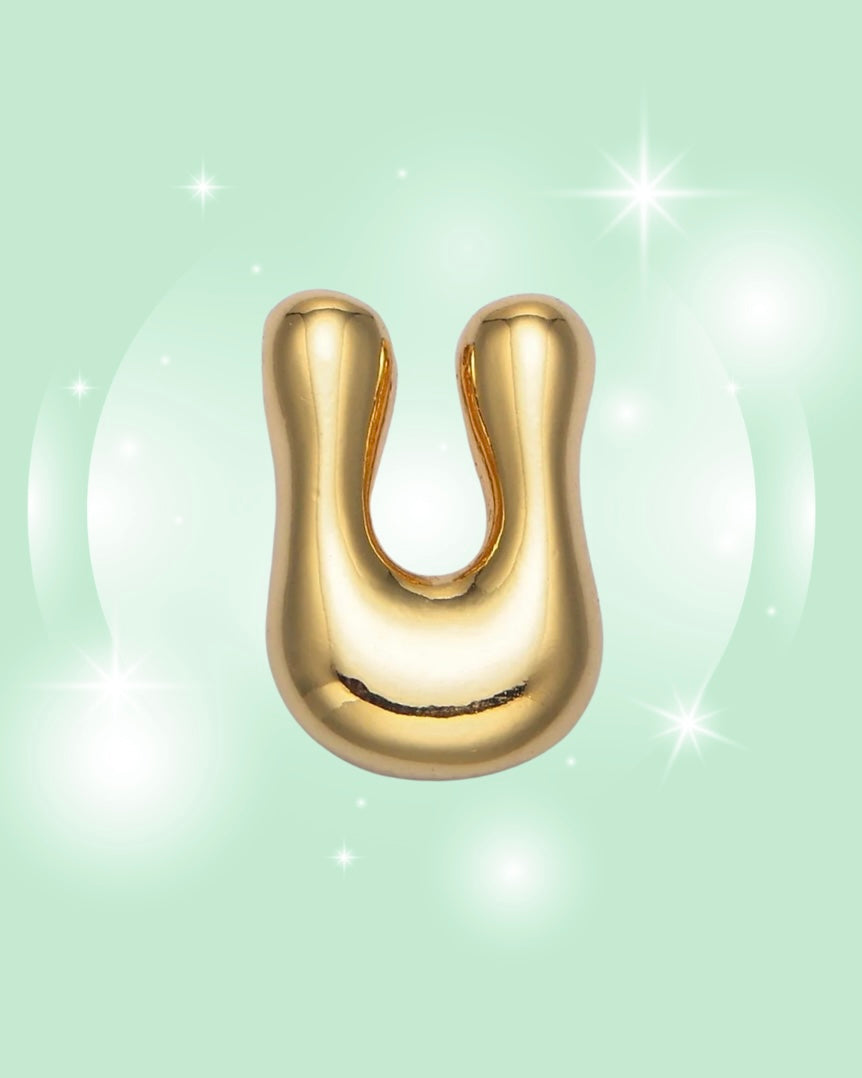 GOLD GROOVY INITIAL NECKLACE